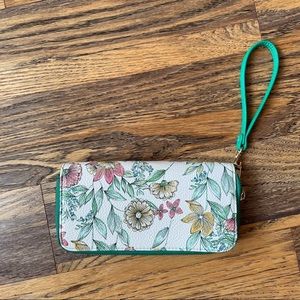 Wallet wristlet with floral pattern
